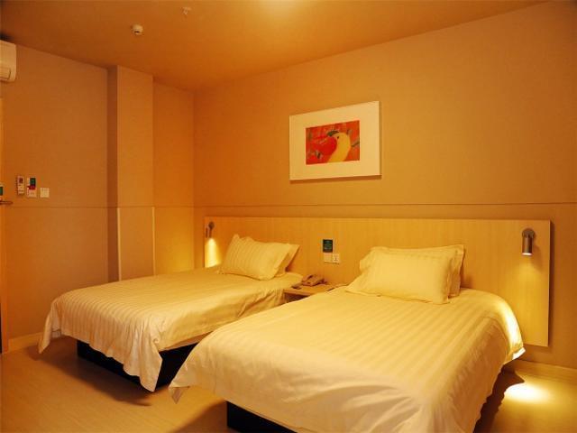 Jinjiang Inn Guangzhou Sanyuanli Avenue Heyi Street Екстер'єр фото