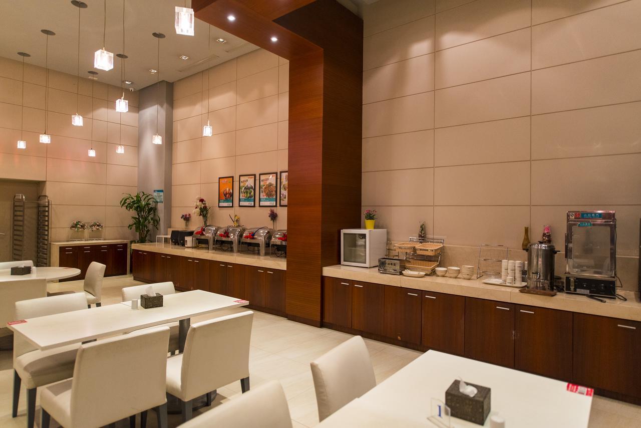 Jinjiang Inn Guangzhou Sanyuanli Avenue Heyi Street Екстер'єр фото